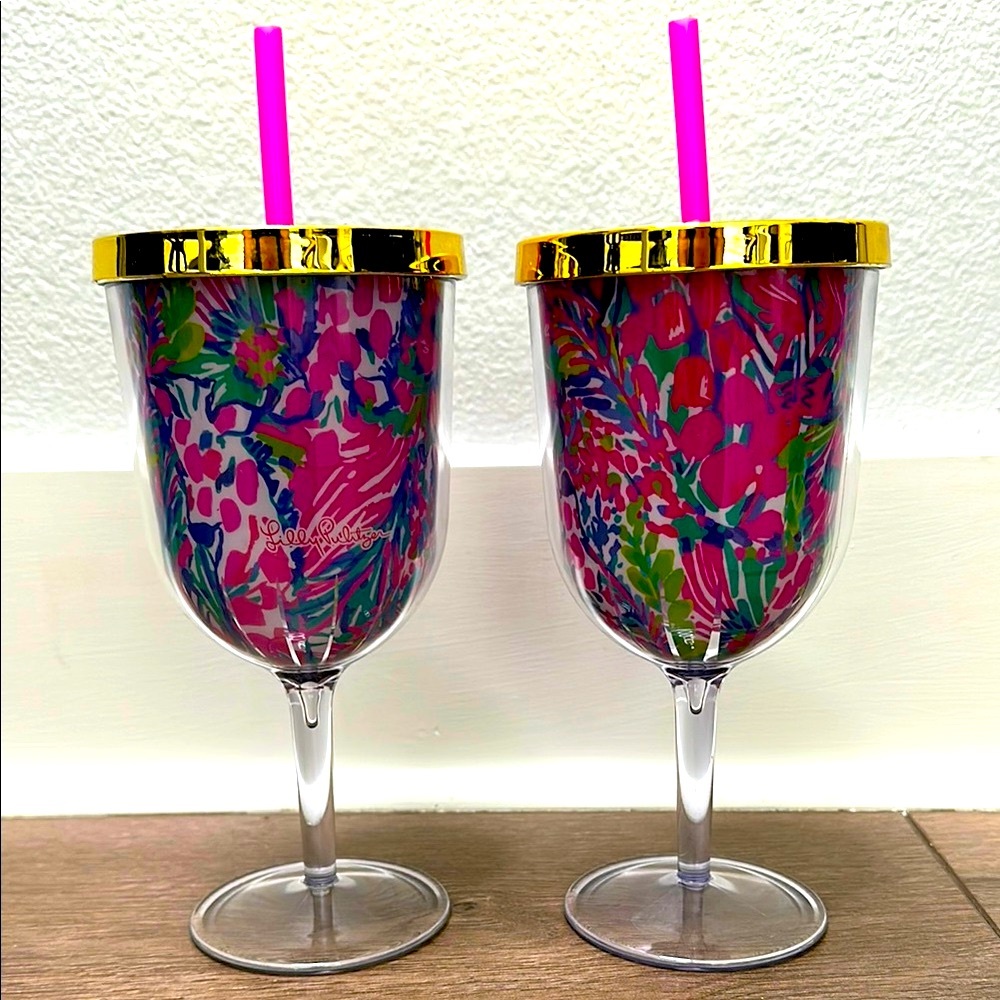 Lilly Pulitzer Sip Sip Lidded Cups Gumbo Limbo Wine Tumblers
